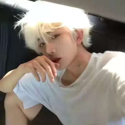 阚旦娅